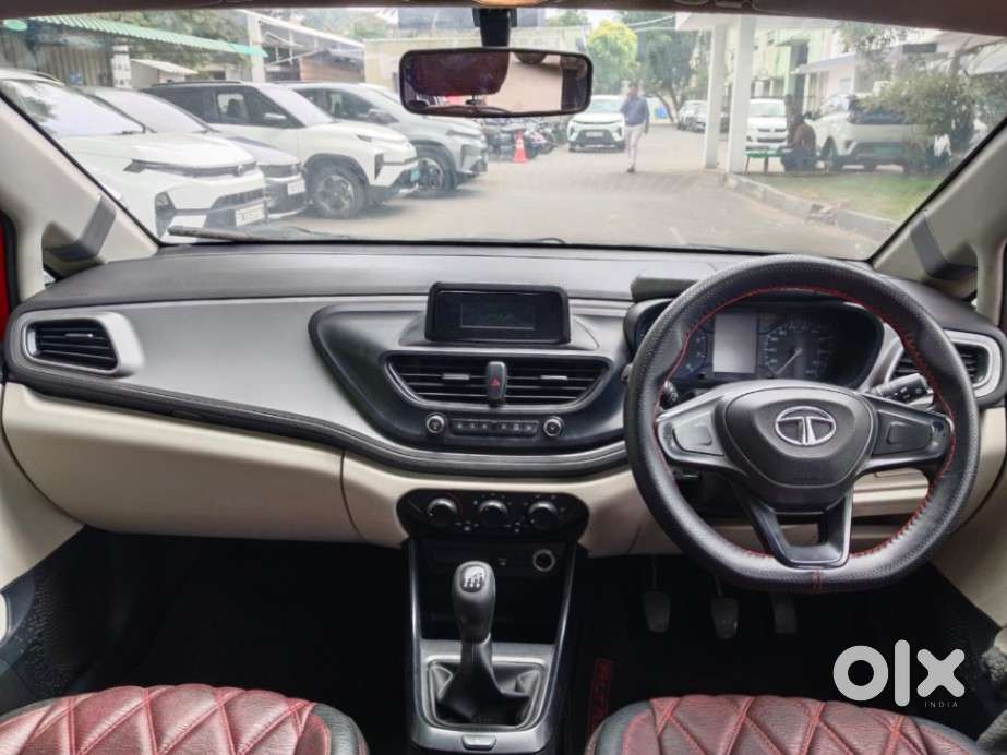 Tata Altroz Xm (s) Petrol, 2021, Petrol