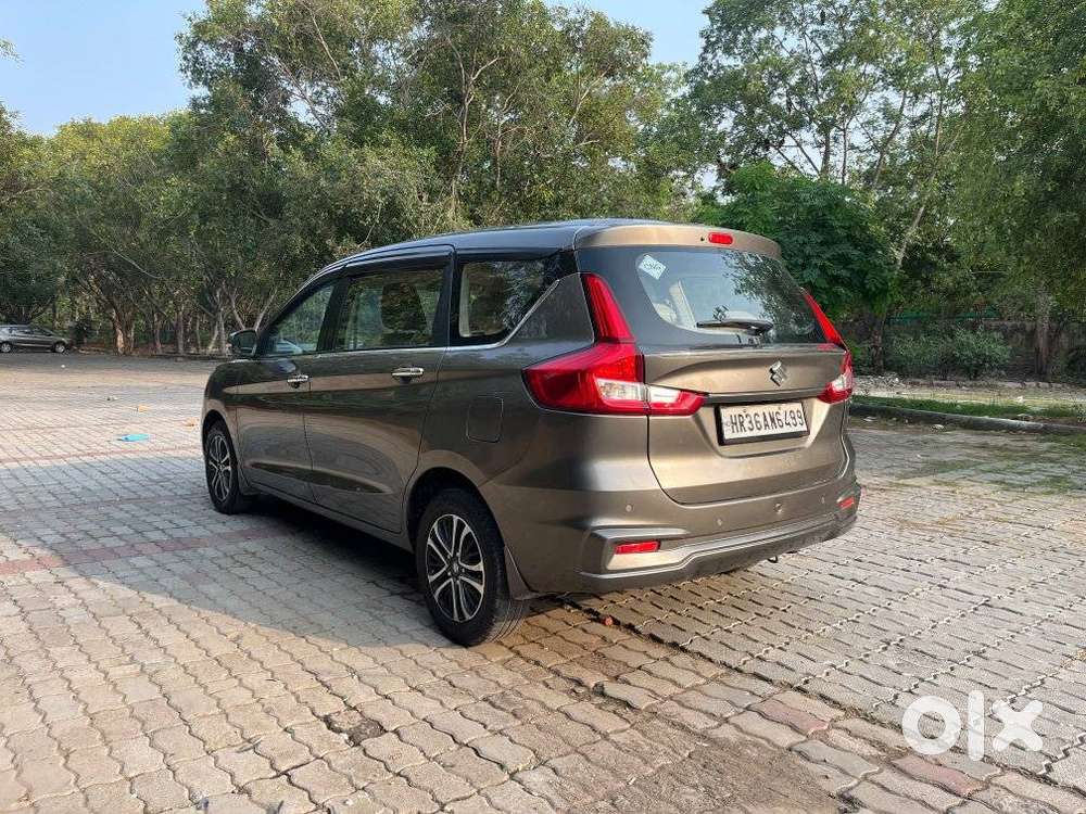 Maruti Suzuki Ertiga 2022-2023 Zxi, 2023, Cng & Hybrids