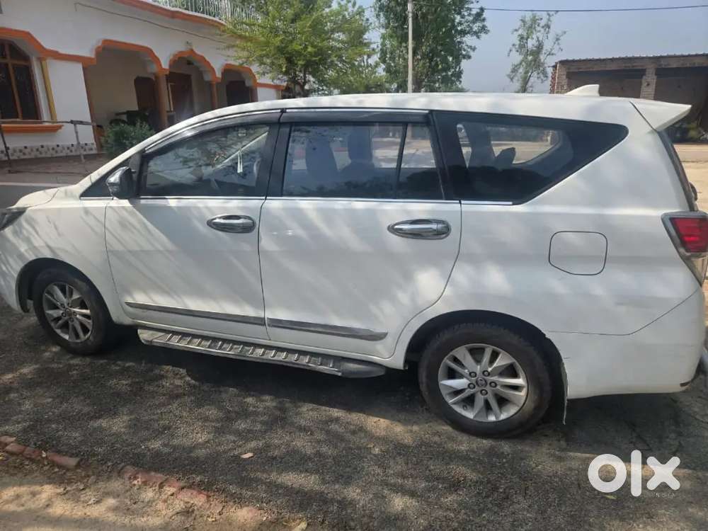 Toyota Innova Crysta 2019 Diesel Manual