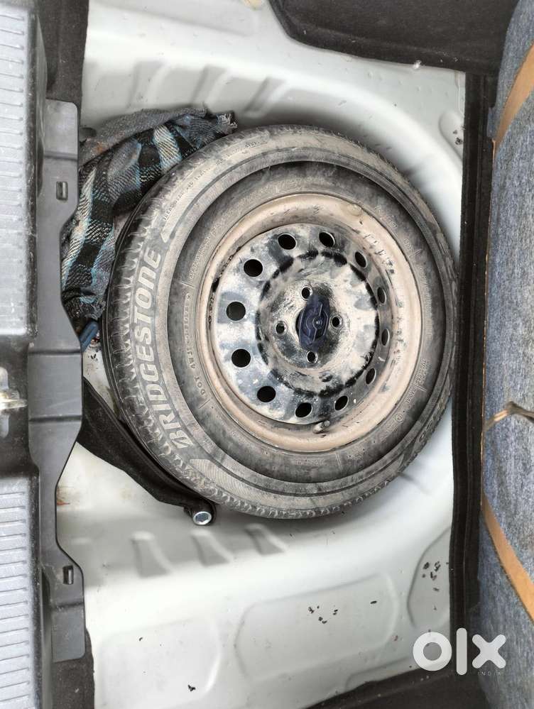 Maruti Suzuki Swift Dzire 1.2 Vxi Bsiv, 2019, Petrol