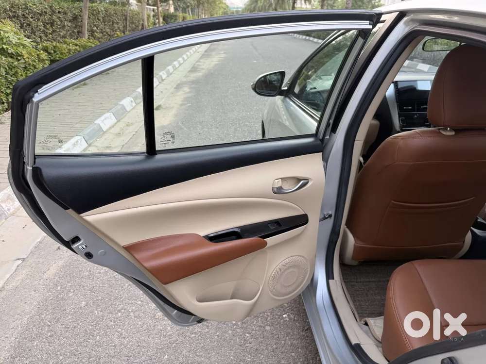 Toyota Yaris G Cvt, 2020, Petrol