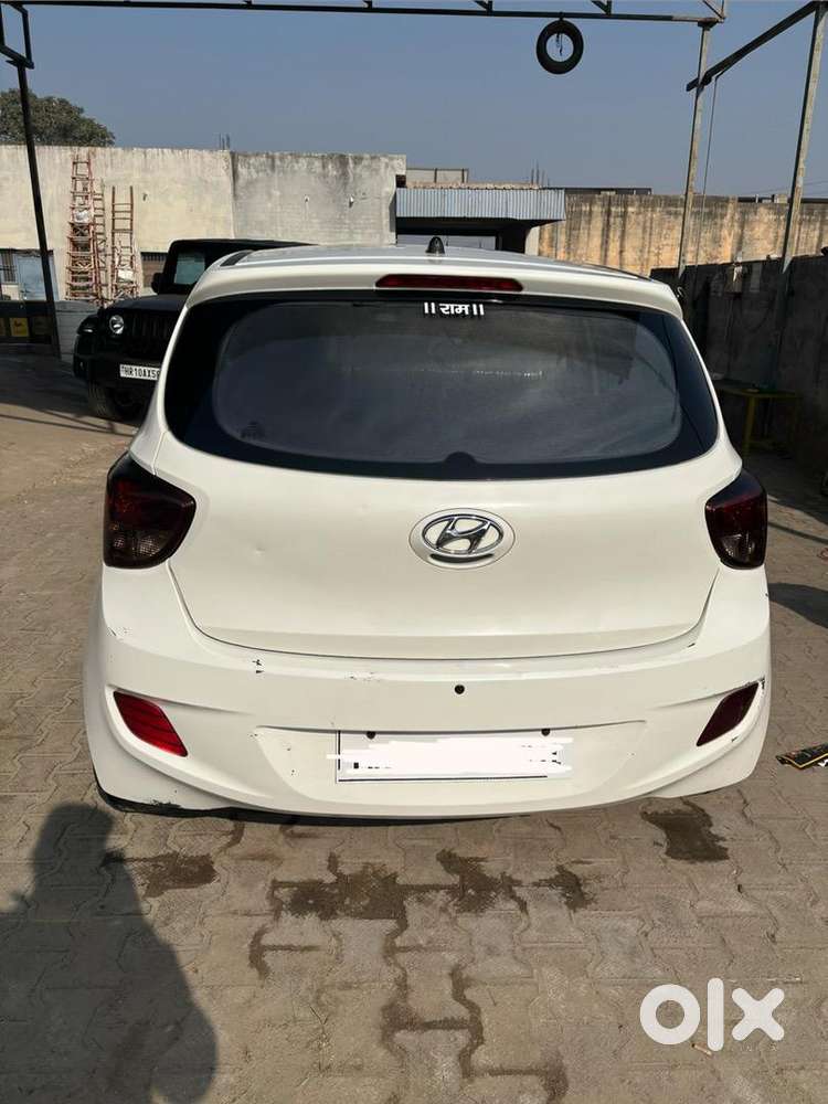 Hyundai Grand I10 2015 Cng & Hybrids Well Maintained