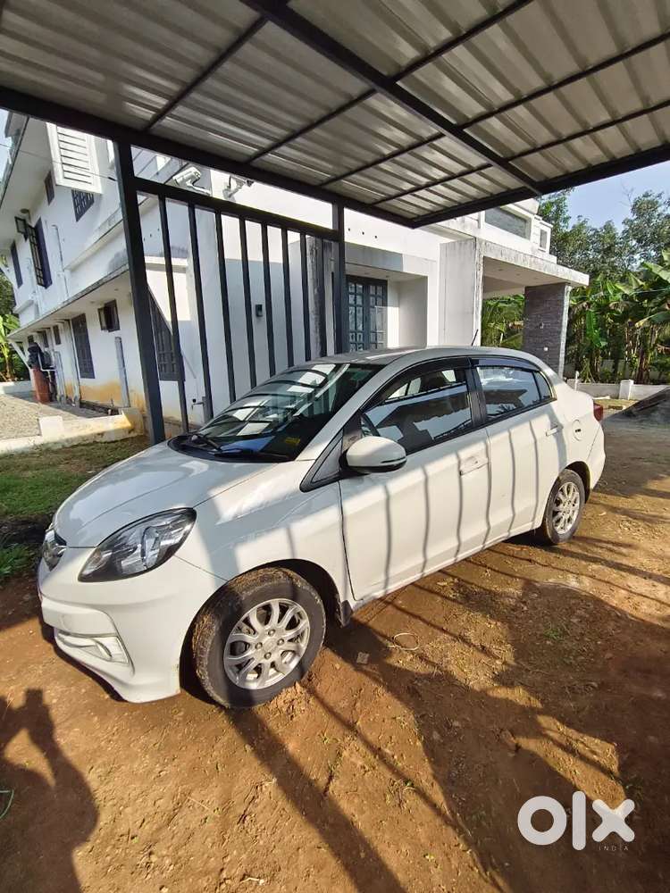 Honda Amaze 1.2l 2015 Second-owner Car