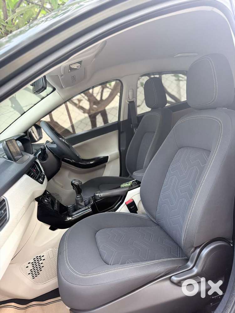 Tata Nexon Xz Plus (hs), 2020, Petrol