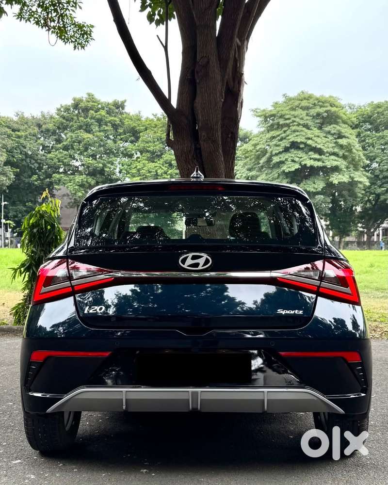 Hyundai I20 Sportz 1.2 Ivt, 2023, Petrol