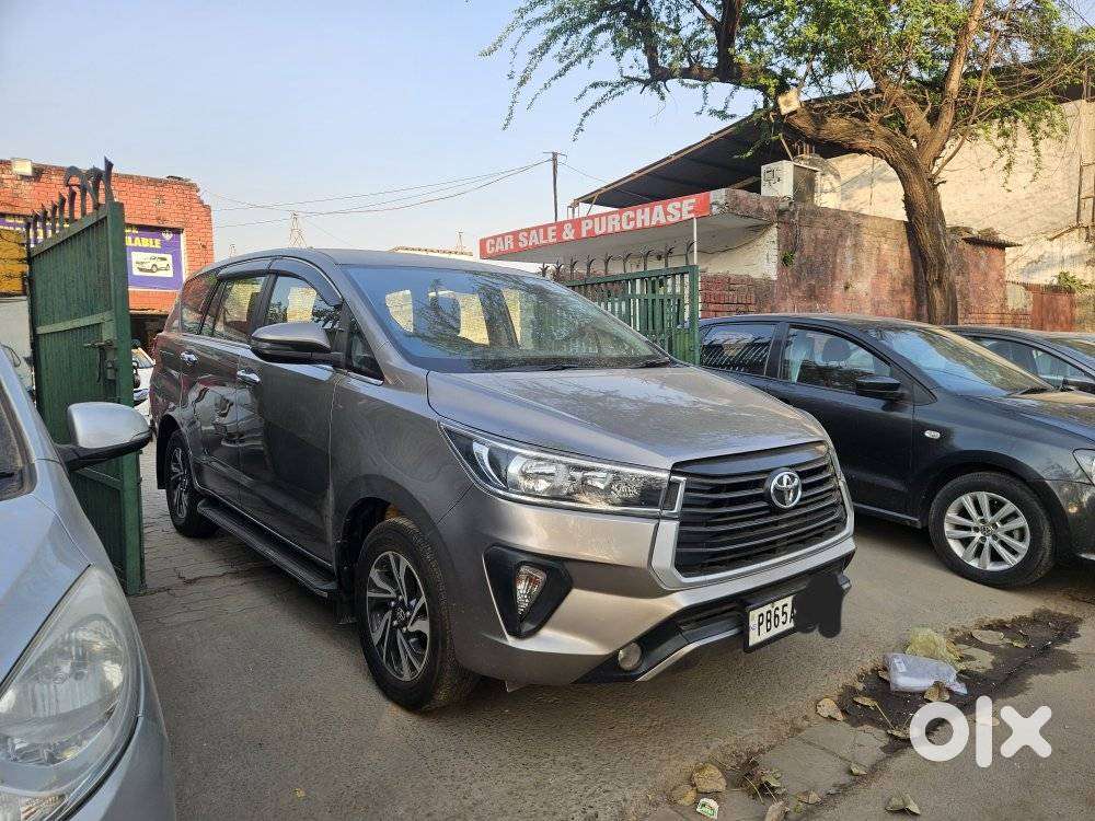Toyota Innova Crysta 2.4 G Mt, 2021, Diesel