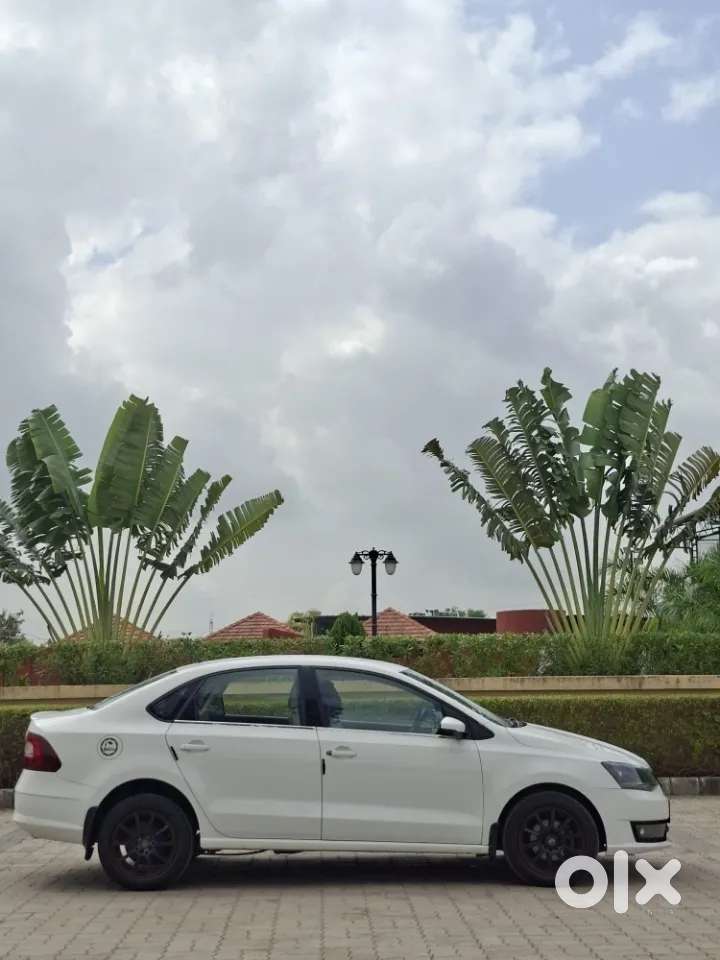 Skoda Rapid 1.5 Tdi Style, 2017, Diesel