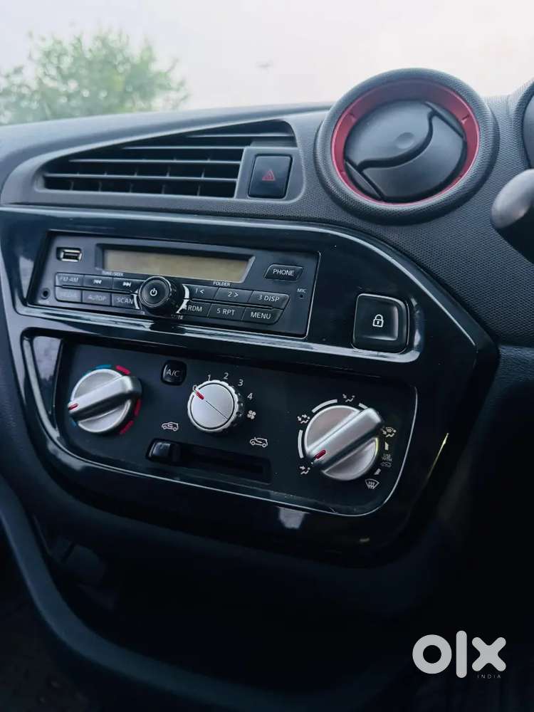 Brand New Car Hai Koe Bhi Kaam Nahi Hua Hai Bahar Se
