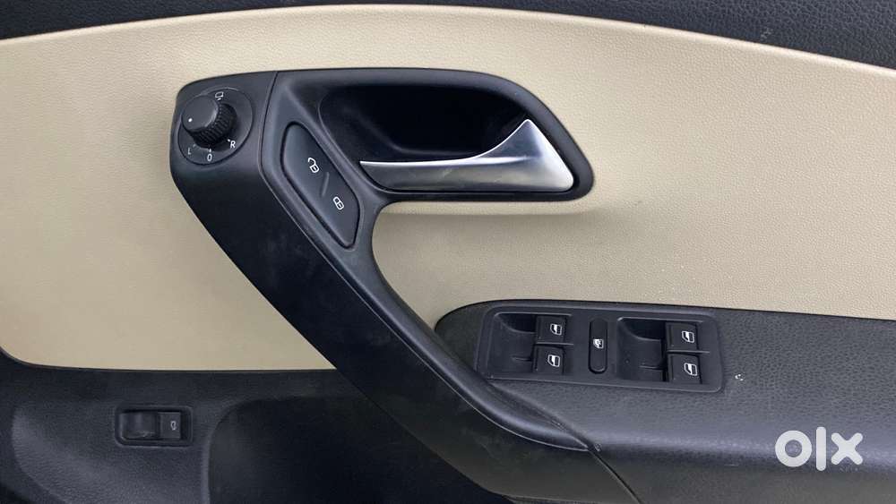 Volkswagen Vento 1.0 Highline Plus At, 2021, Petrol