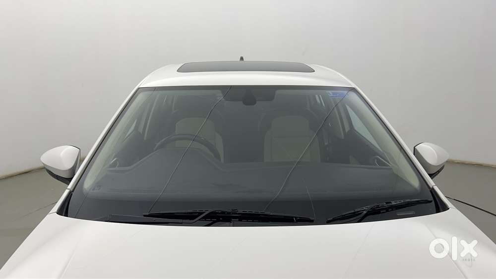 Volkswagen Virtus Topline 1.0 Tsi Mt, 2023, Petrol