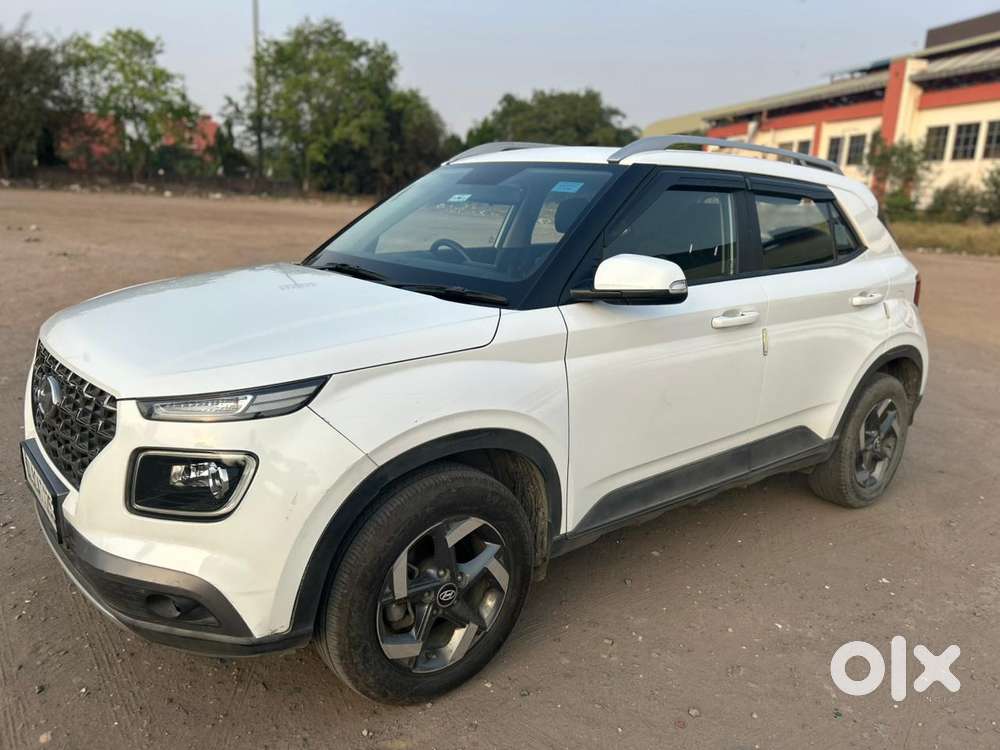 Hyundai Venue Sx Dual Tone Turbo, 2020, Petrol