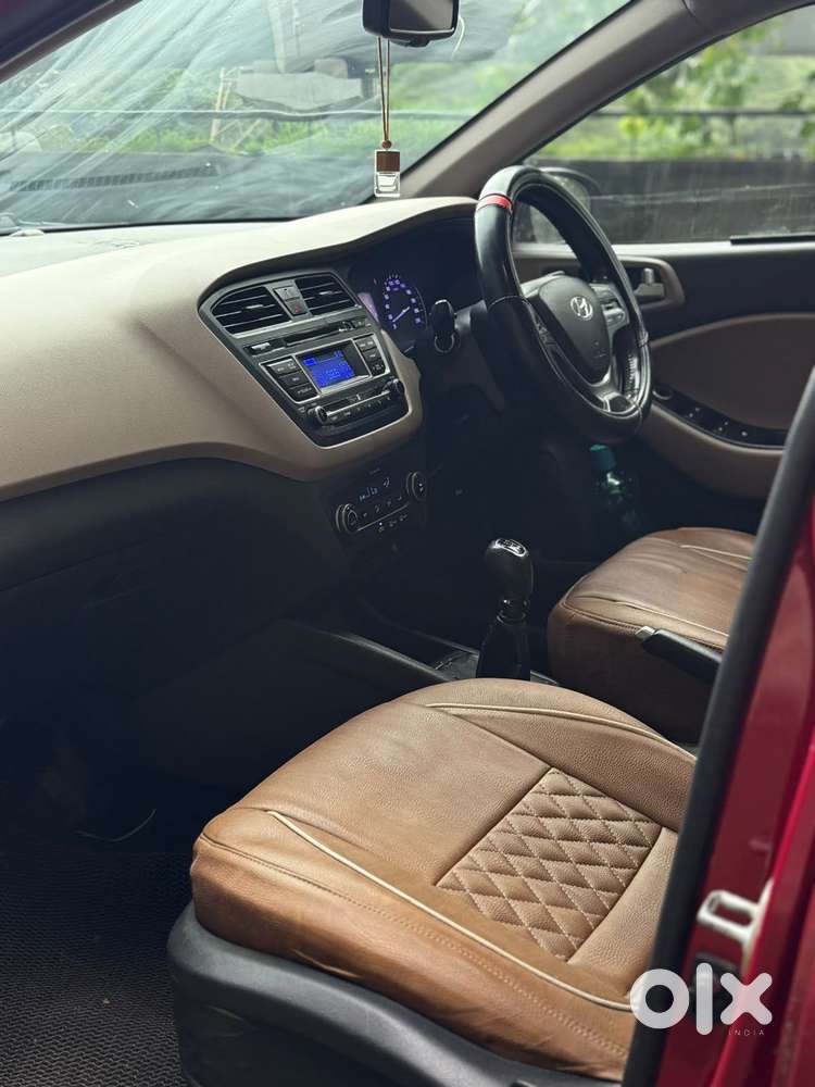 Hyundai Elite I20 Sportz Plus Dual Tone, 2015, Petrol