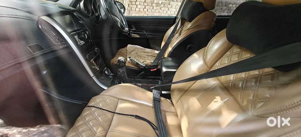 Mahindra Xuv500 Diesel 2018 Variant