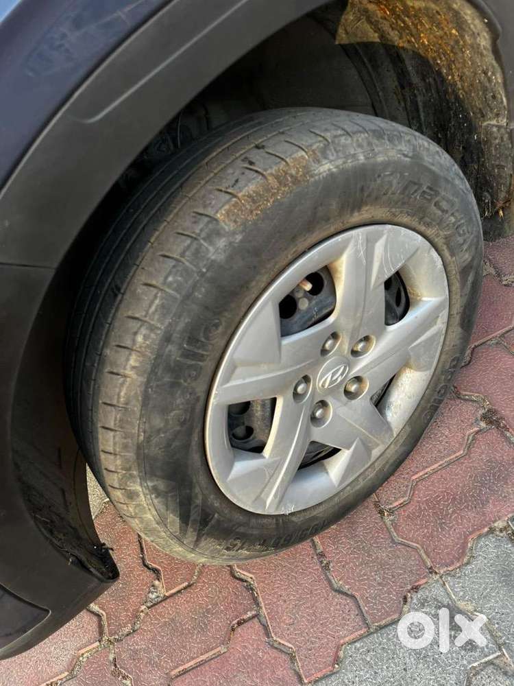 Hyundai New Venue 2021 Petrol Well Maintained