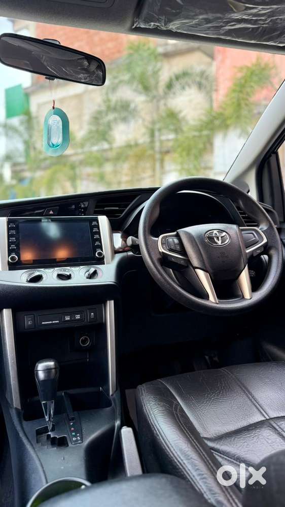 Toyota Innova Crysta [2020-ongoing] 2.4 Gx 7 Str, 2022, Diesel