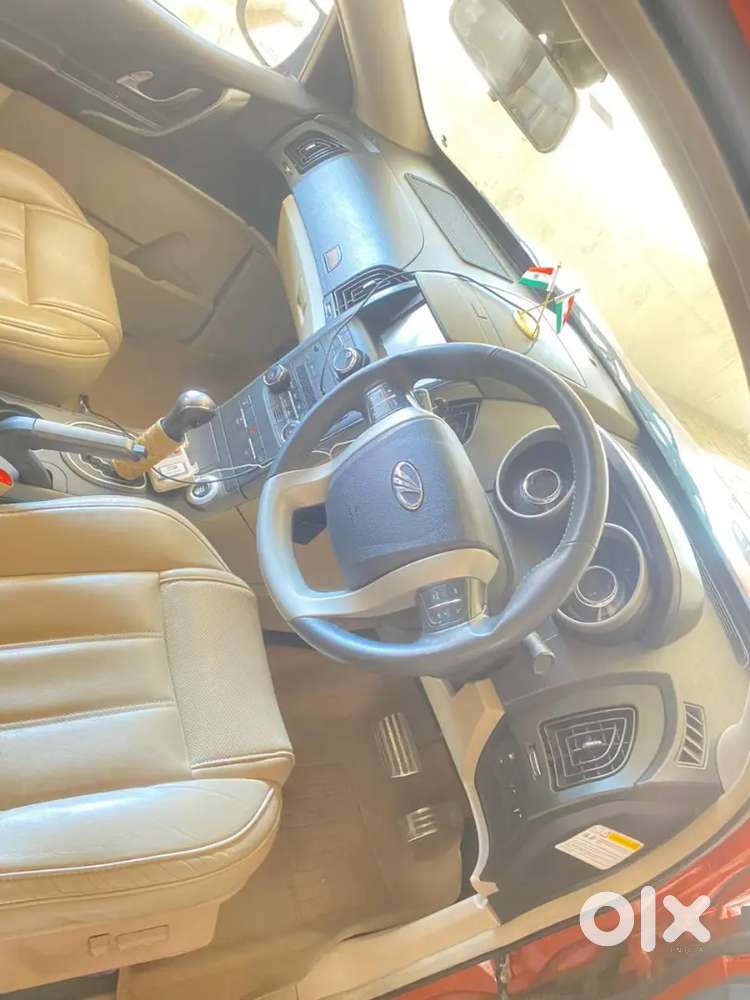 Mahindra Xuv500 2017 Diesel 38000 Km Driven