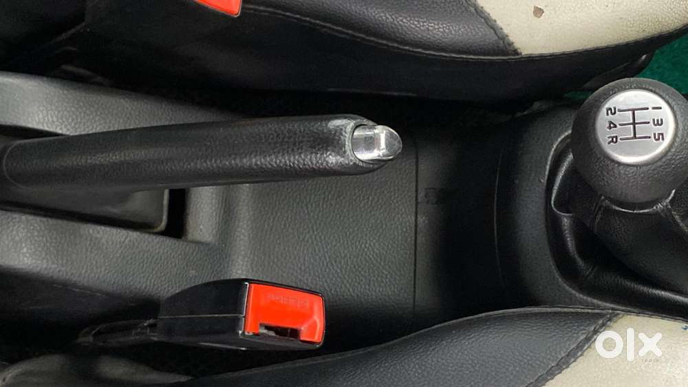 Maruti Suzuki Swift Vxi, 2017, Petrol
