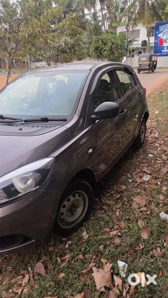 Tata Tiago 2018 Petrol 52000 Km Driven