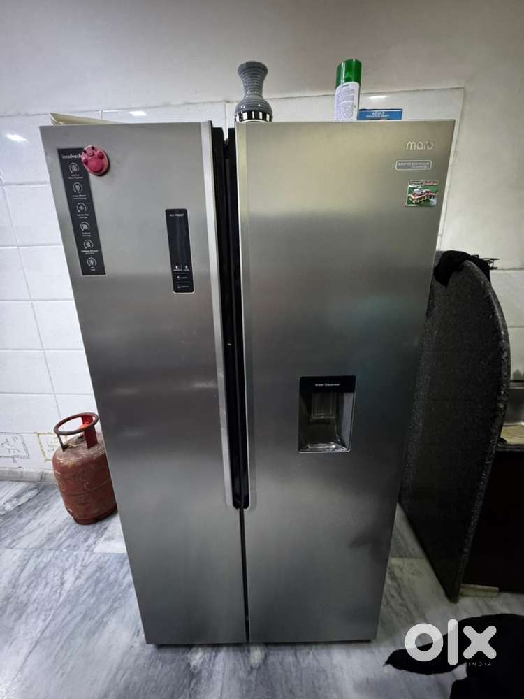 MarQ 563L Side-by-Side Refrigerator | Mint condition | water dispensor
