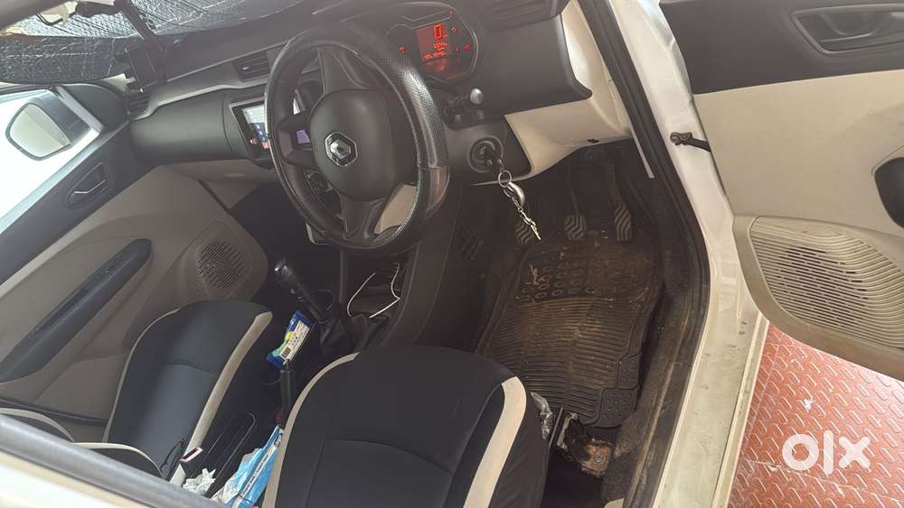 Renault Triber 1.0 Rxe, 2020, Petrol