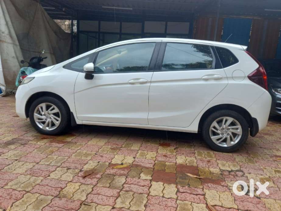 Honda Jazz V Cvt, 2017, Petrol