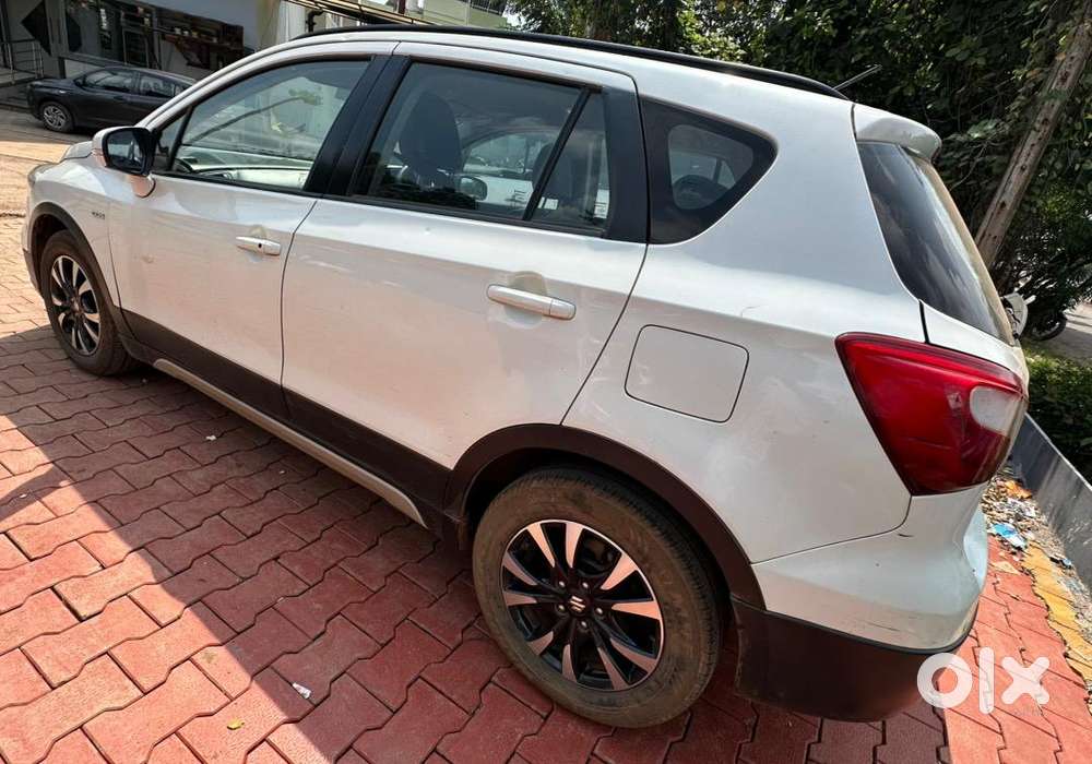 Maruti Suzuki S Cross 2019 Diesel Well Maintained
