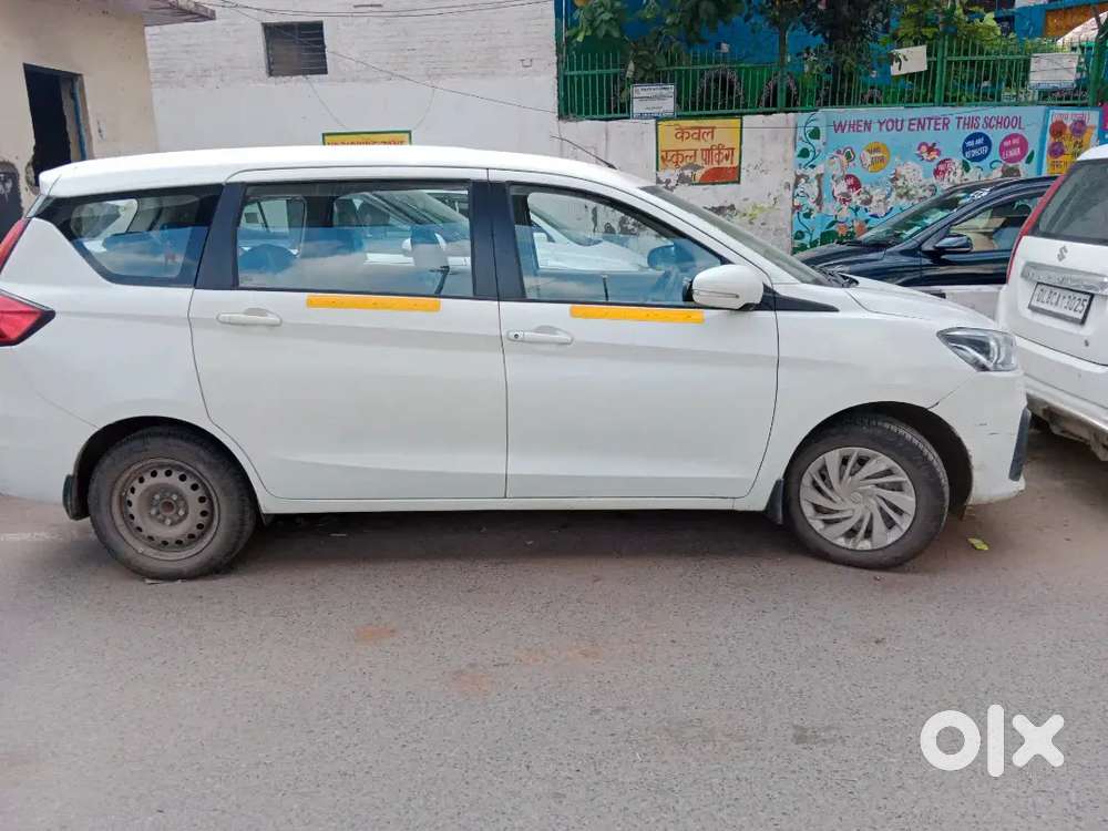 Maruti Suzuki Ertiga 25