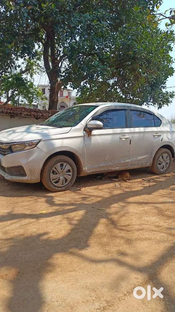 Honda Amaze 2023 Petrol 40000 Km Driven