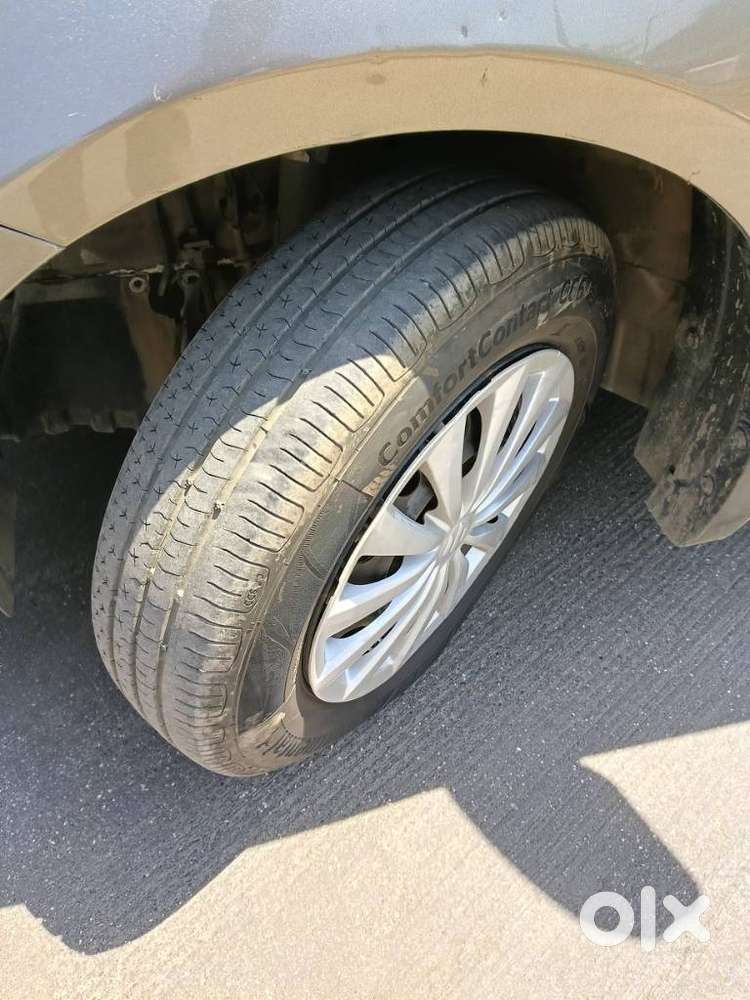 Maruti Suzuki Dzire 1.2 Lxi, 2016, Petrol