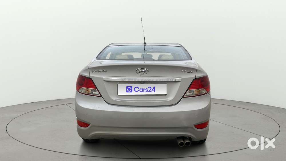 Hyundai Verna Fluidic 1.6 Vtvt Sx, 2014, Petrol