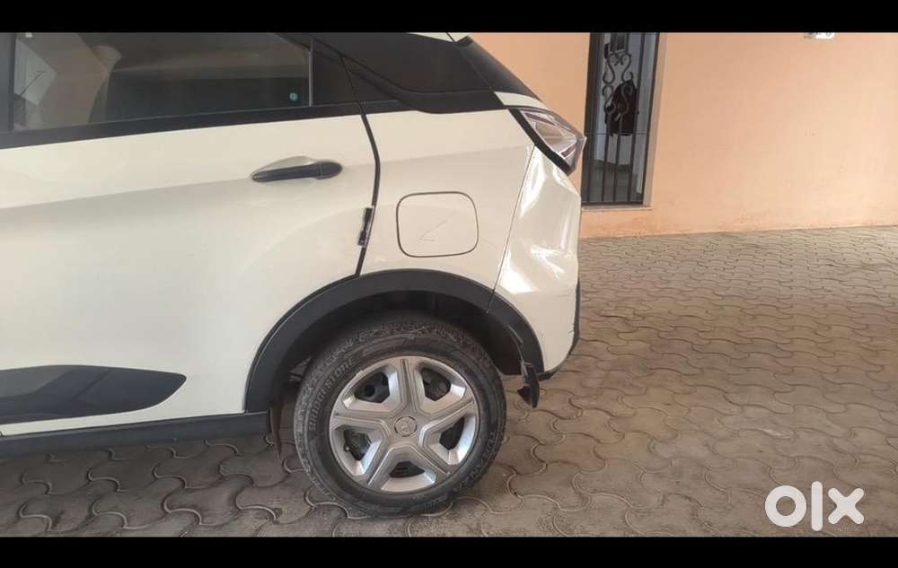 Nexon 2022 Automatic 74k Km Original Tyres