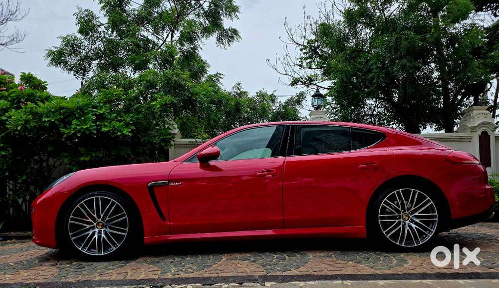 Posche Panamera 2015 New Shape On 21 Staggered Wheels