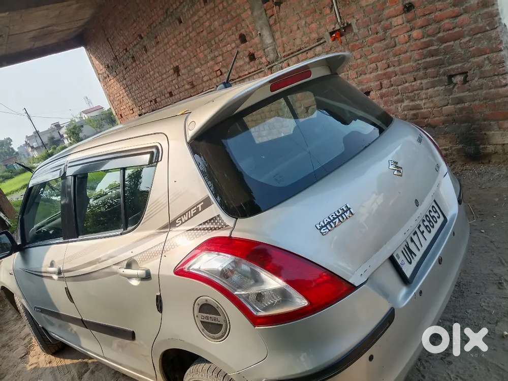 Maruti Suzuki Swift 2017 Diesel 72000 Km Driven