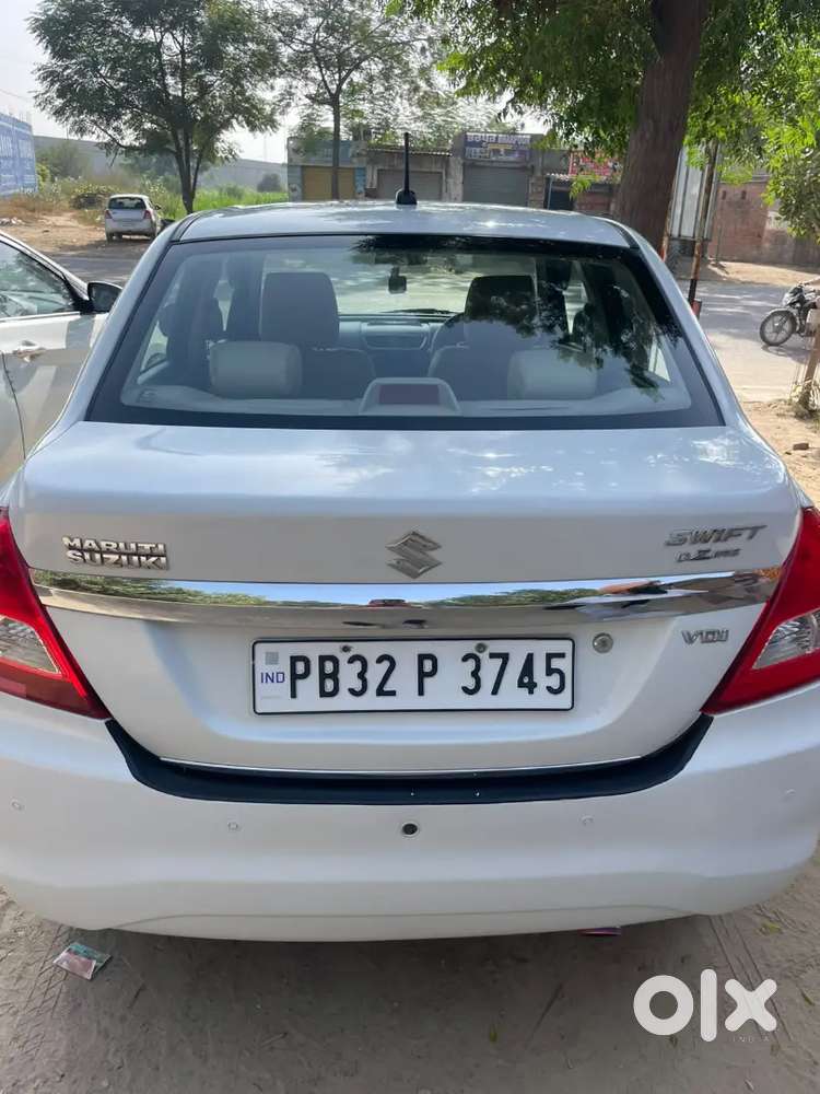 Maruti Suzuki Dzire 2015 Diesel Manual