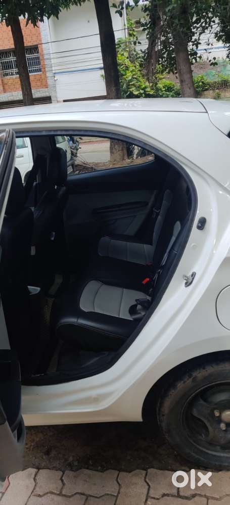 Hyundai Xcent S 1.2 Opt, 2017, Petrol