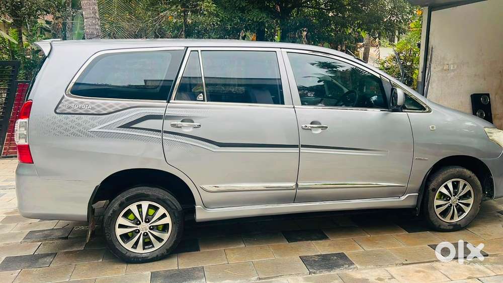 Toyota Innova Diesel 2015 Car