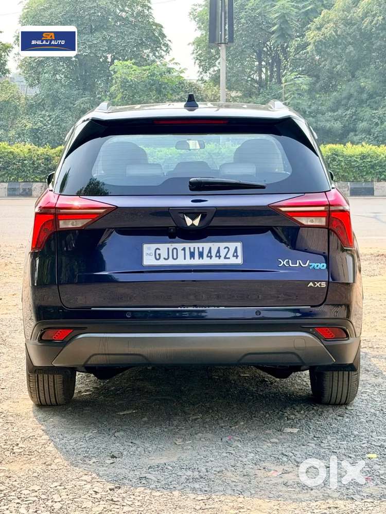 Mahindra Xuv700 2.2 Ax 5 Diesel At 7 Str, 2025, Diesel