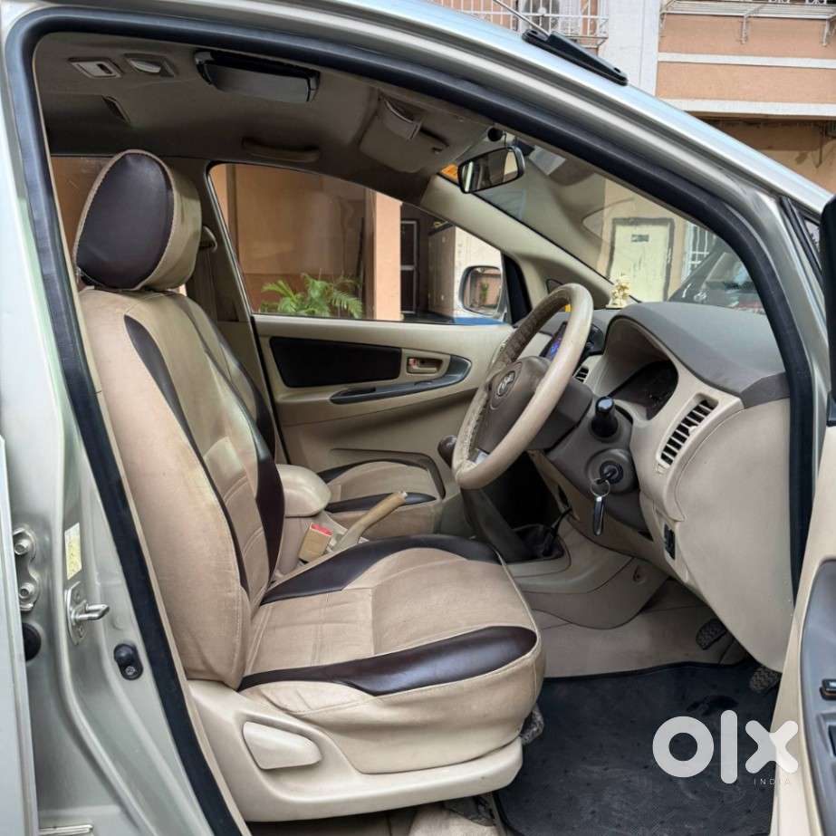 Toyota Innova 2.5 G (diesel) 8 Seater Bs Iv, 2008, Diesel
