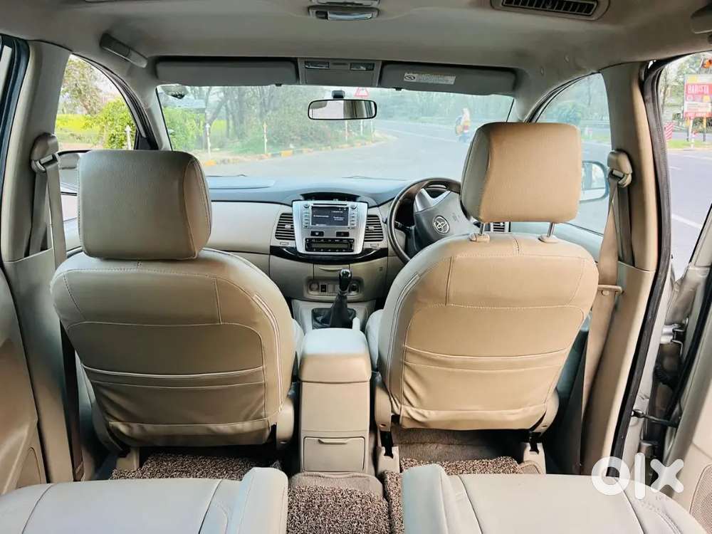 Toyota Innova 2014 Diesel Well Maintained