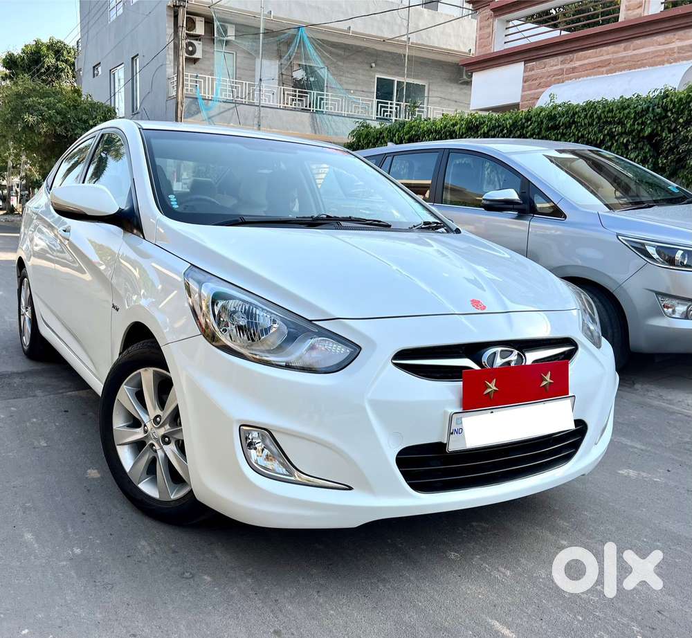 Hyundai Verna Vtvt 1.6 Sx, 2011, Petrol