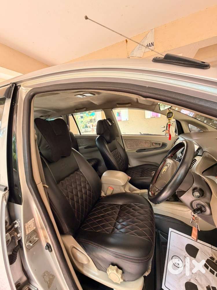 Toyota Innova Diesel 2011