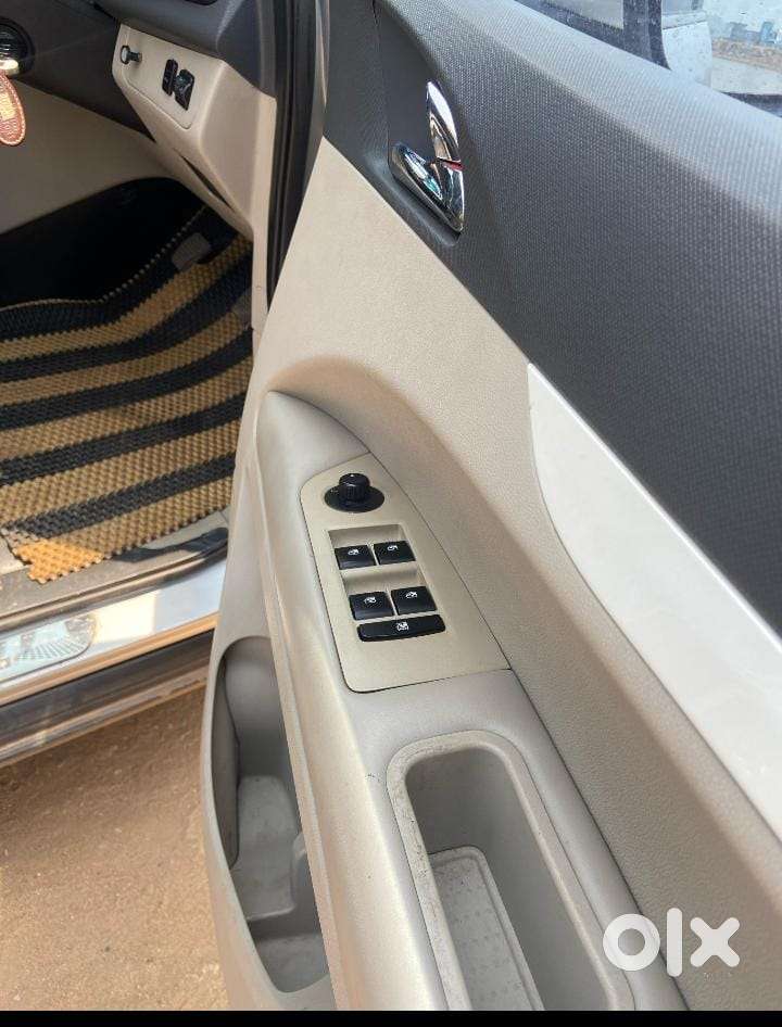 Mahindra Marazzo M6 8str, 2018, Diesel