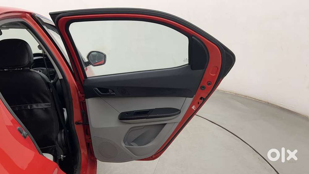 Tata Tiago 1.2 Revotron Xt Cng, 2022, Cng & Hybrids