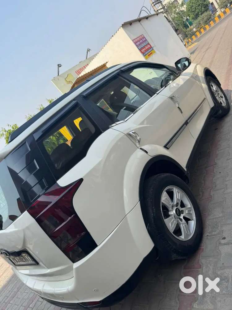Mahindra Xuv500 2012 Diesel 99000 Km Driven