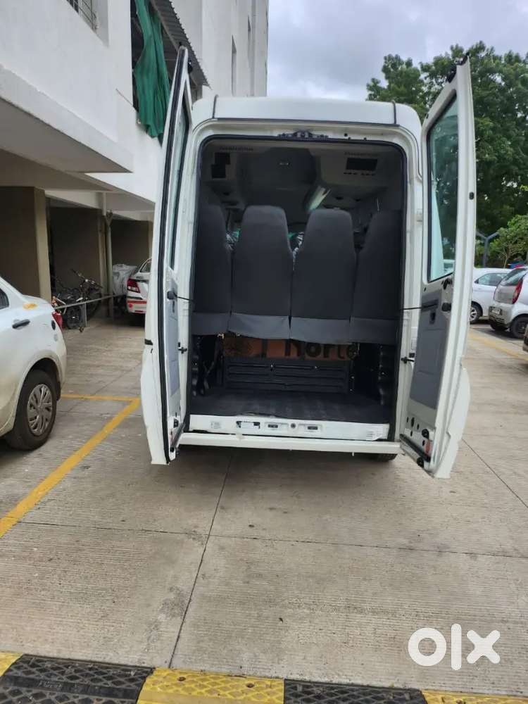 Tata Winger Deluxe 2024