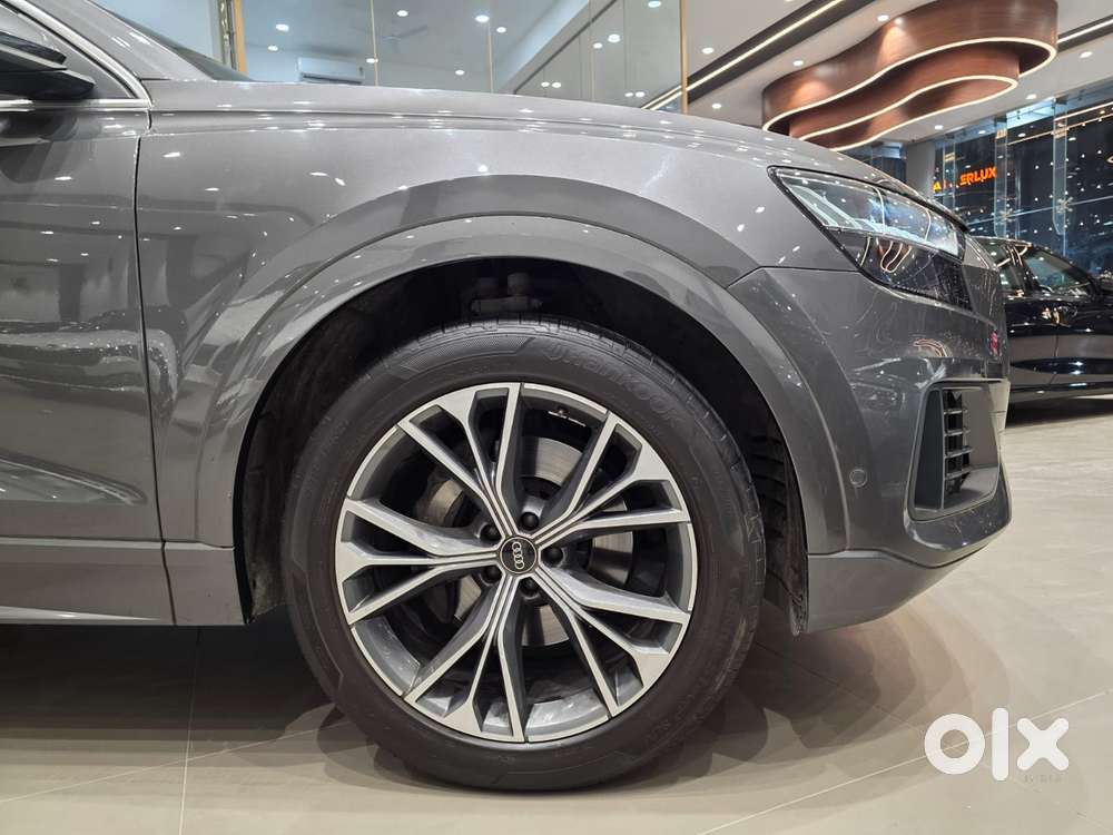 Audi Q8 Limited Edition, 2023, Petrol