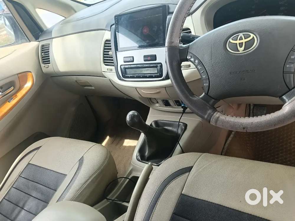 Toyota Innova 2.5 Ev 2011