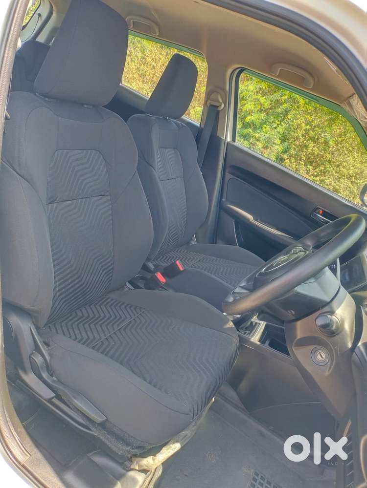 Maruti Suzuki Swift 1.2 Vxi (o), 2022, Petrol