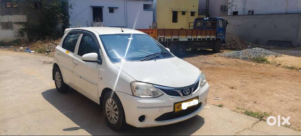 I Want Sell My Car Tyota Etios Liva 2015 3.30 L