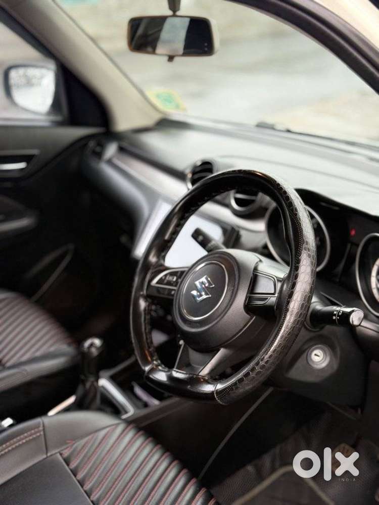 Maruti Suzuki Swift Vxi Optional, 2023, Petrol